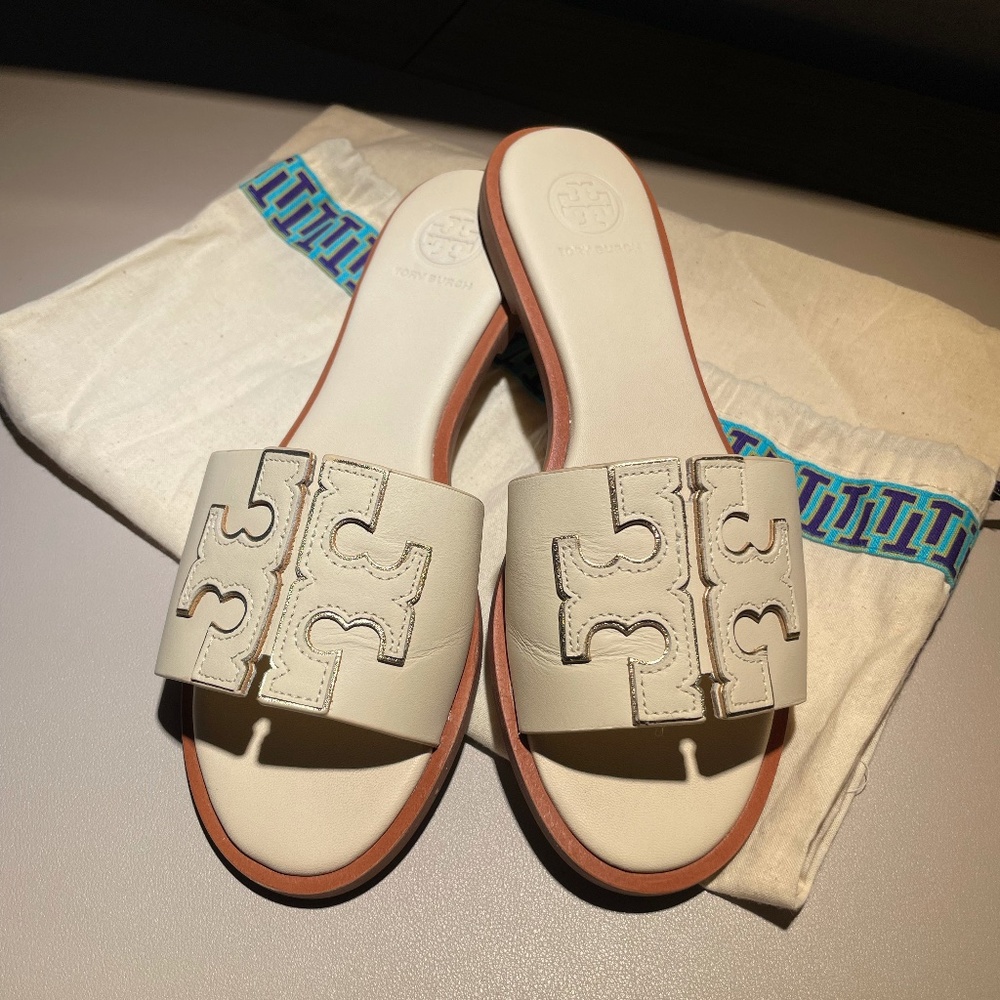 Tory Burch Women's Ines Leather Sandal in Cream